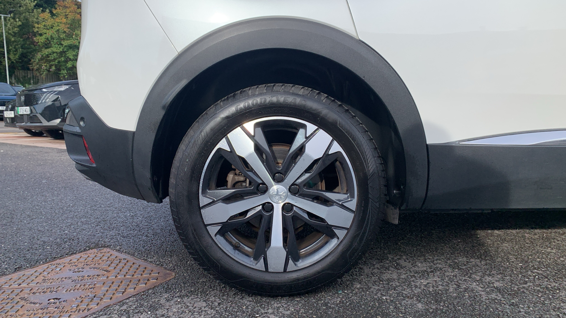 car image