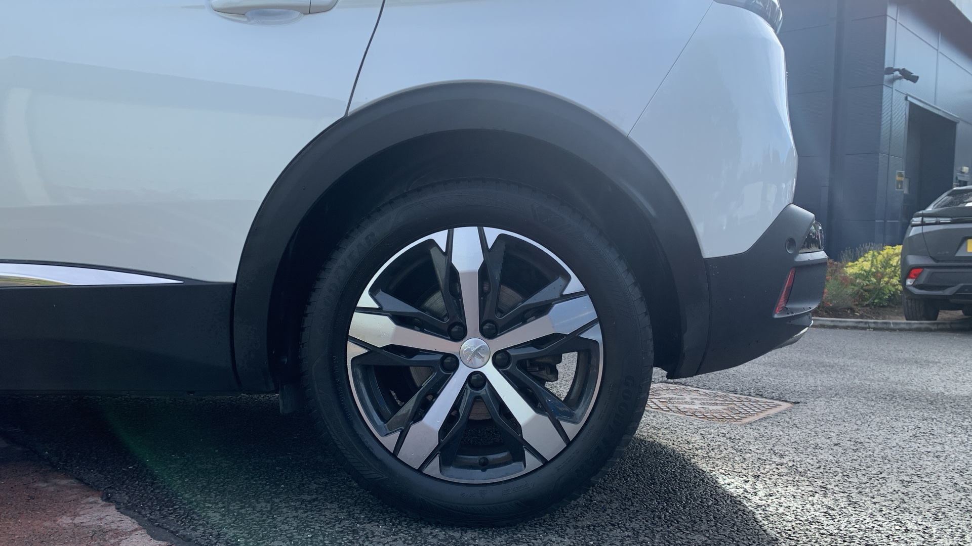 car image