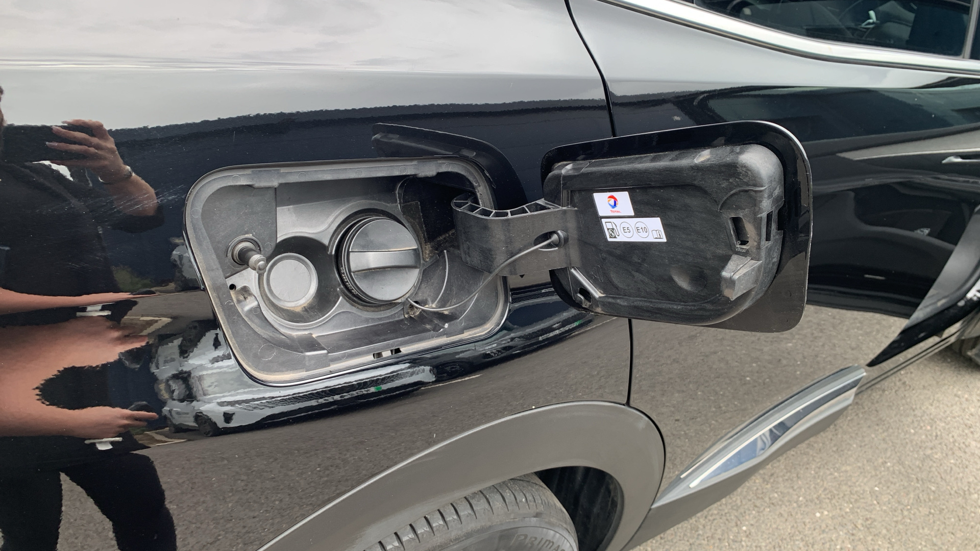 car image