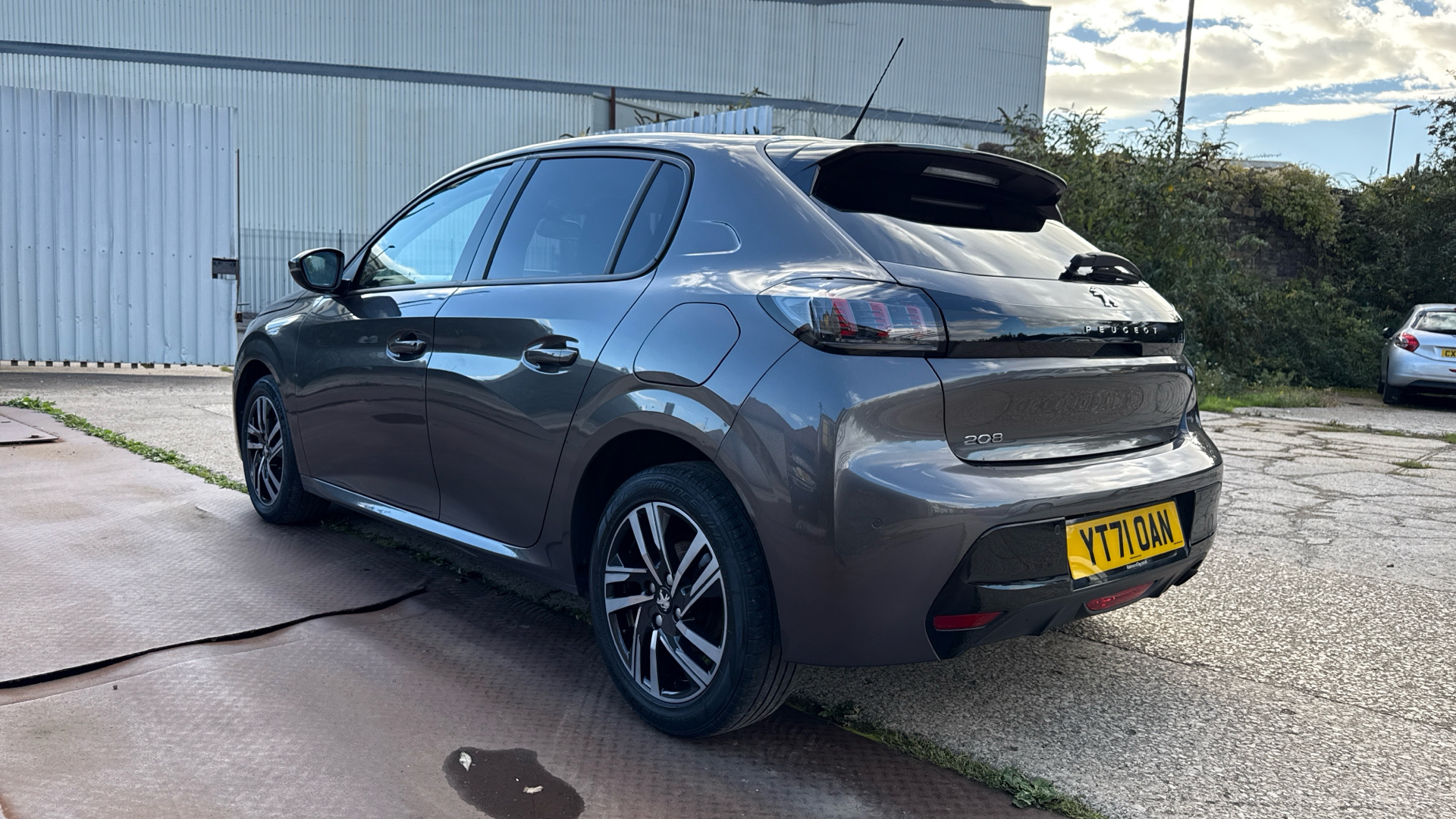 car image