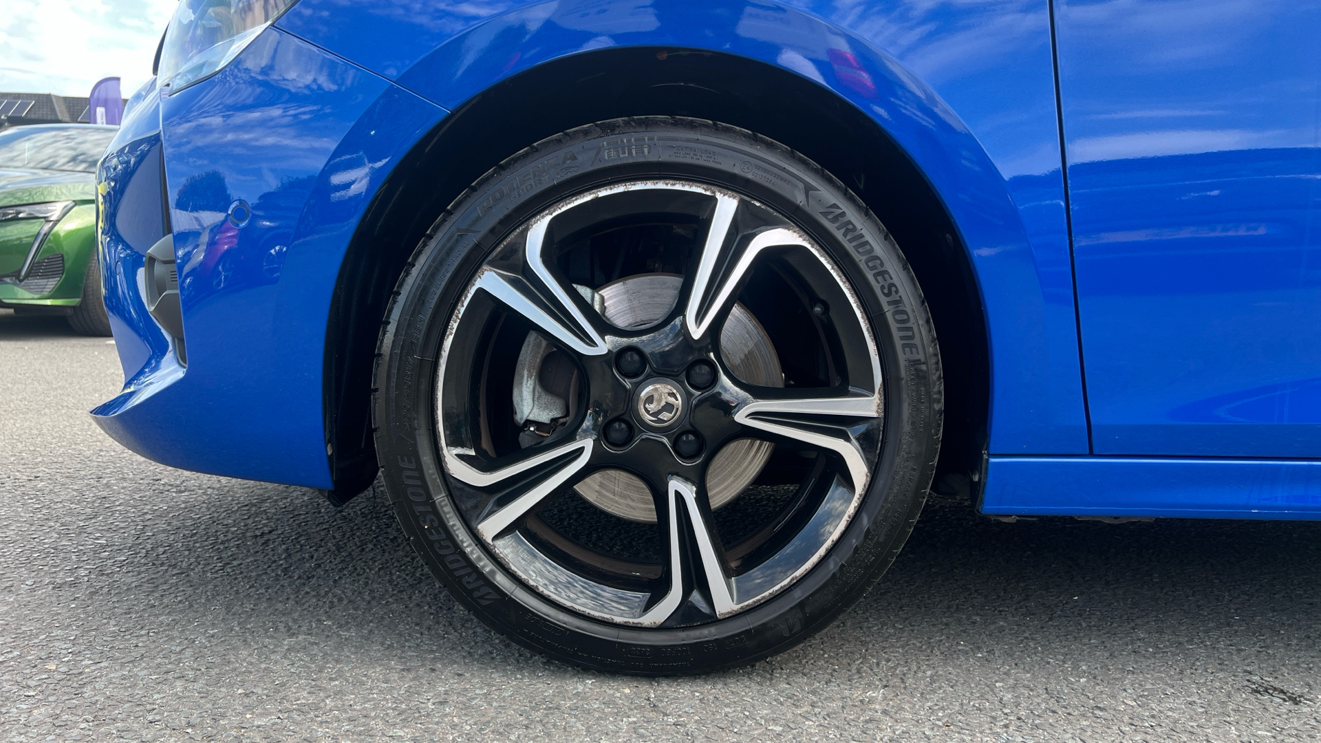 car image