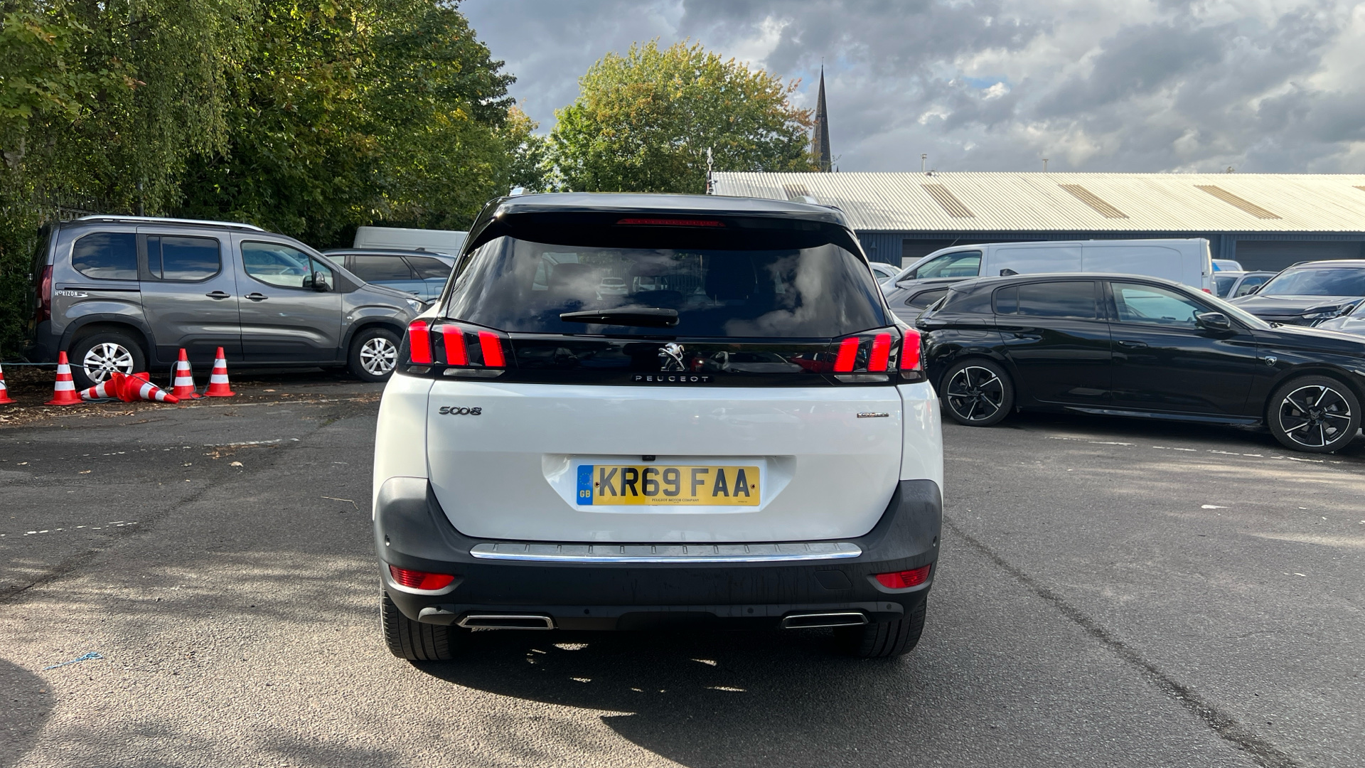 car image