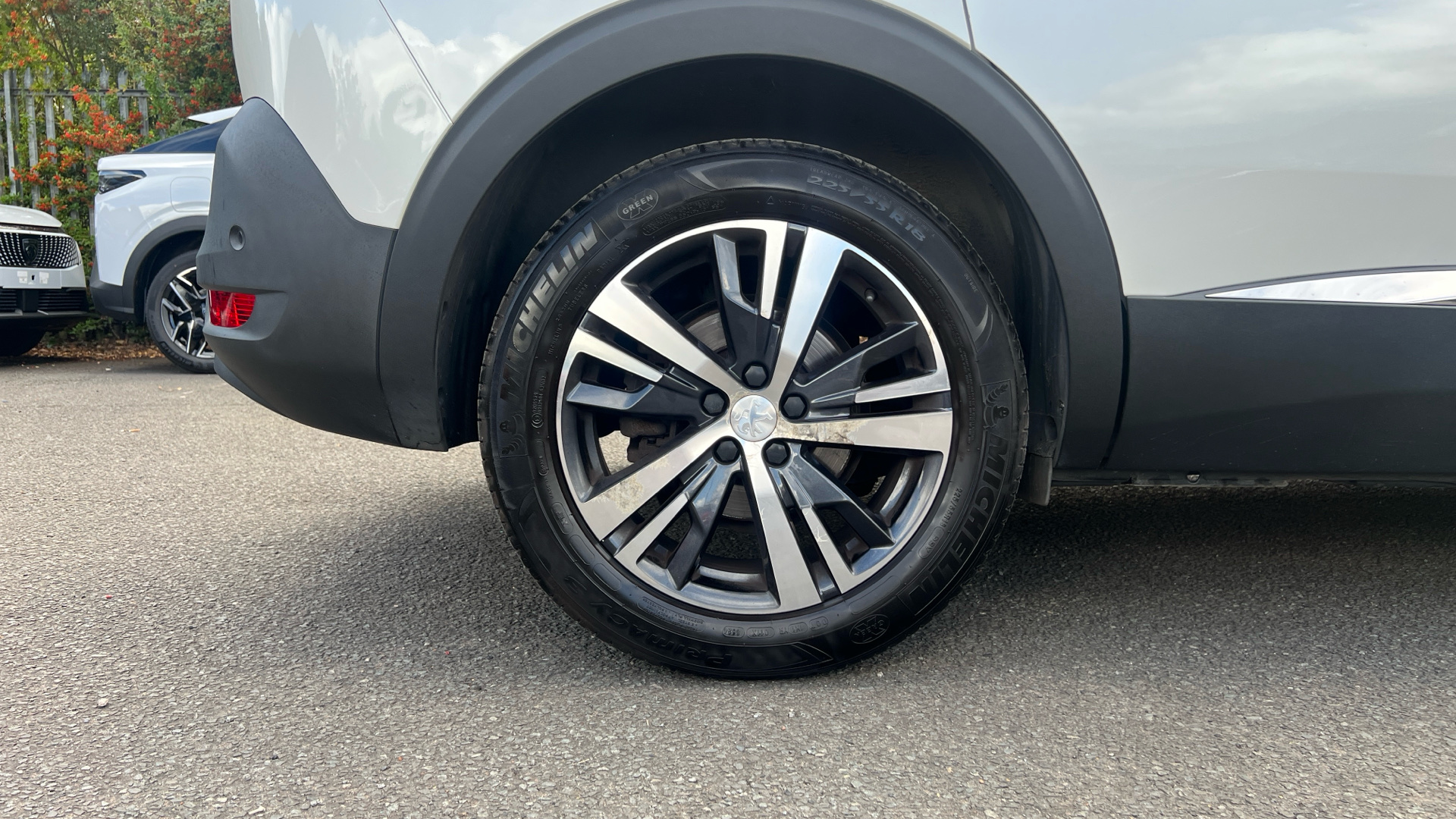 car image