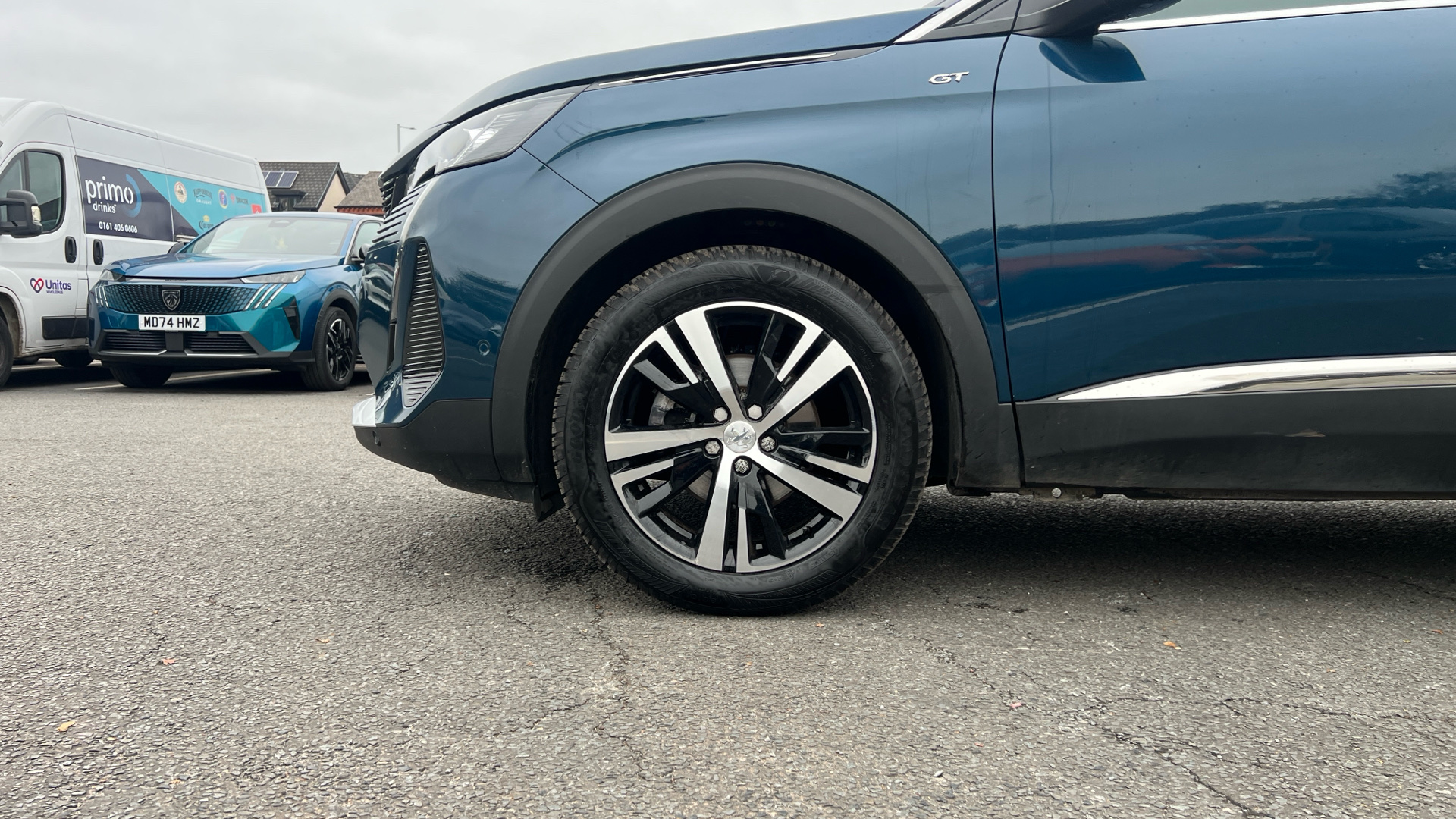 car image