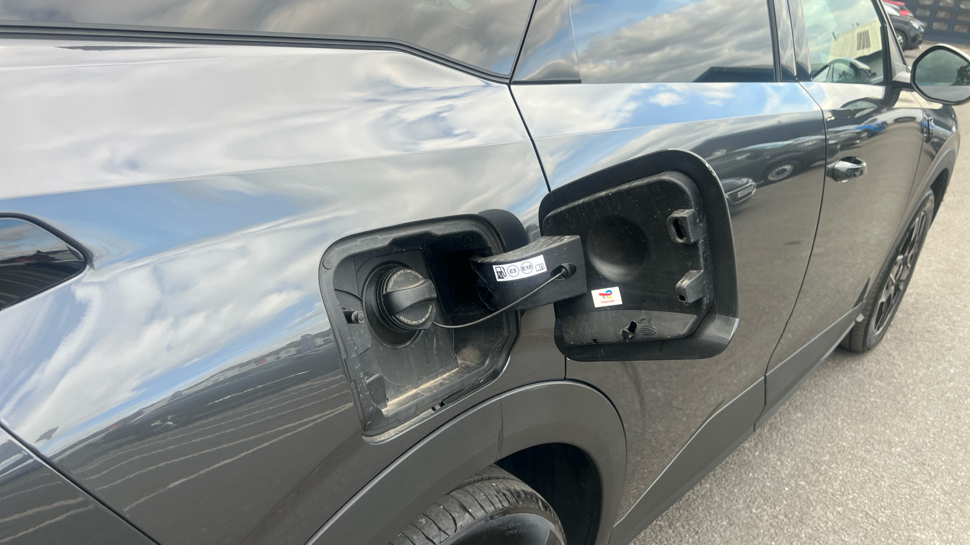car image