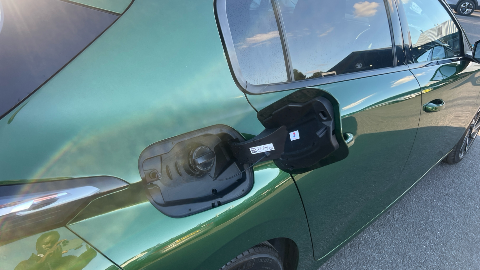car image