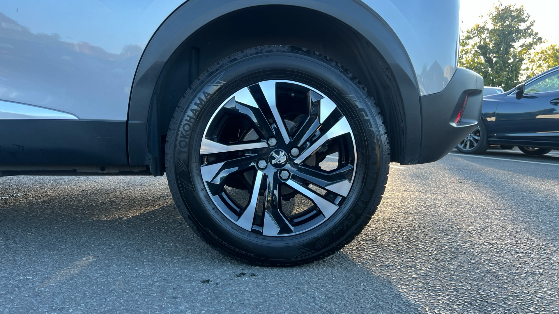 car image