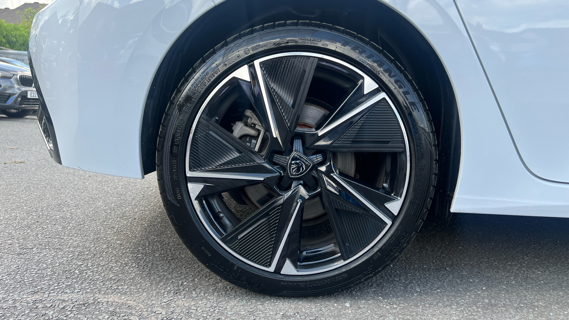 car image