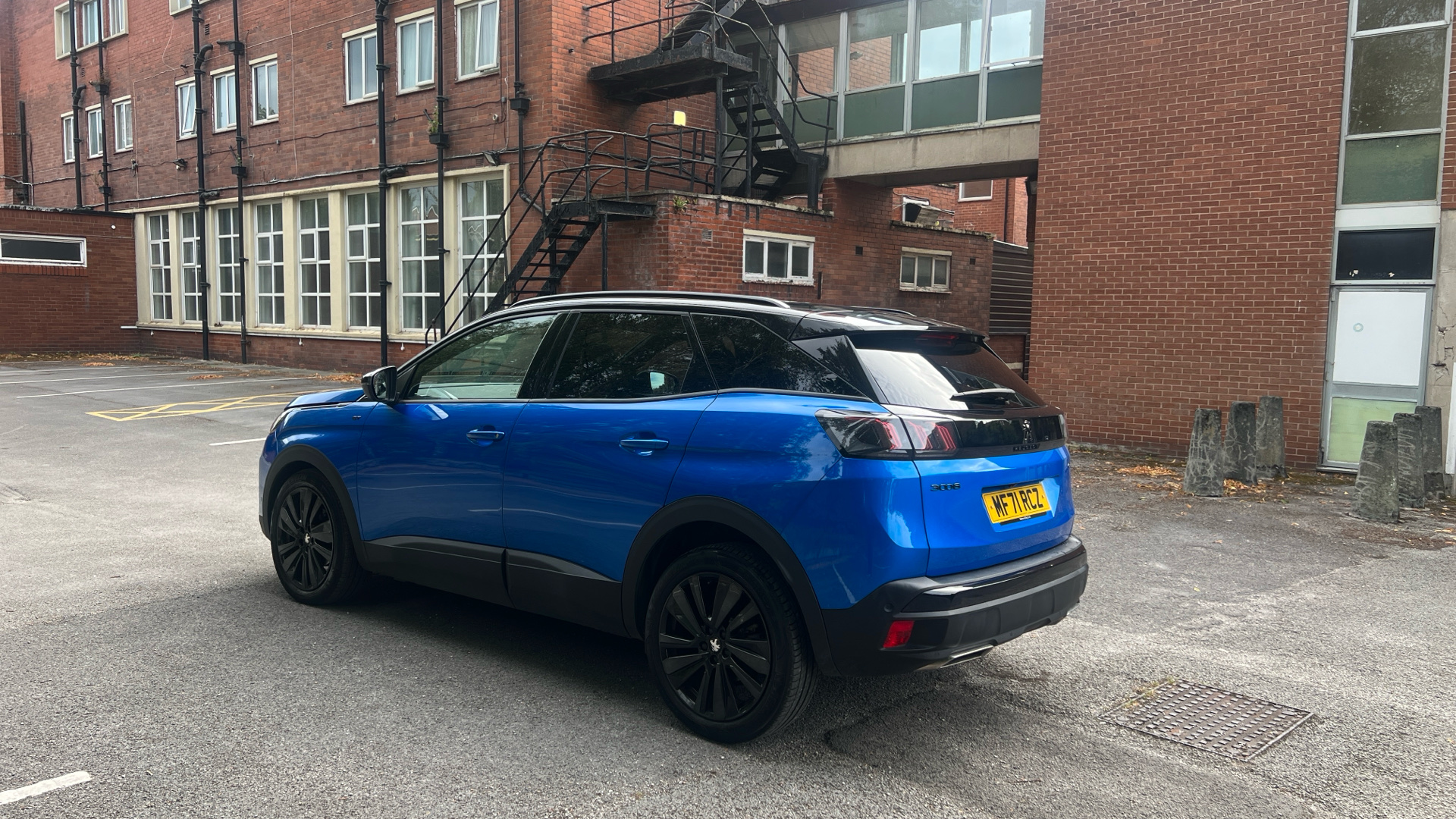 car image