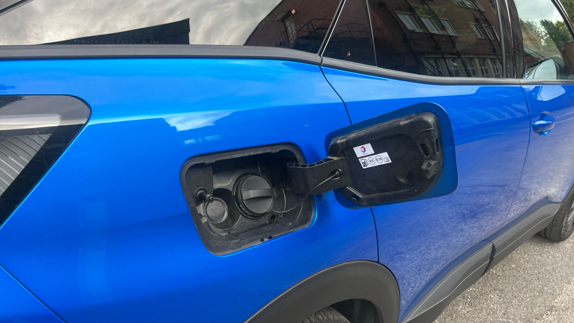 car image