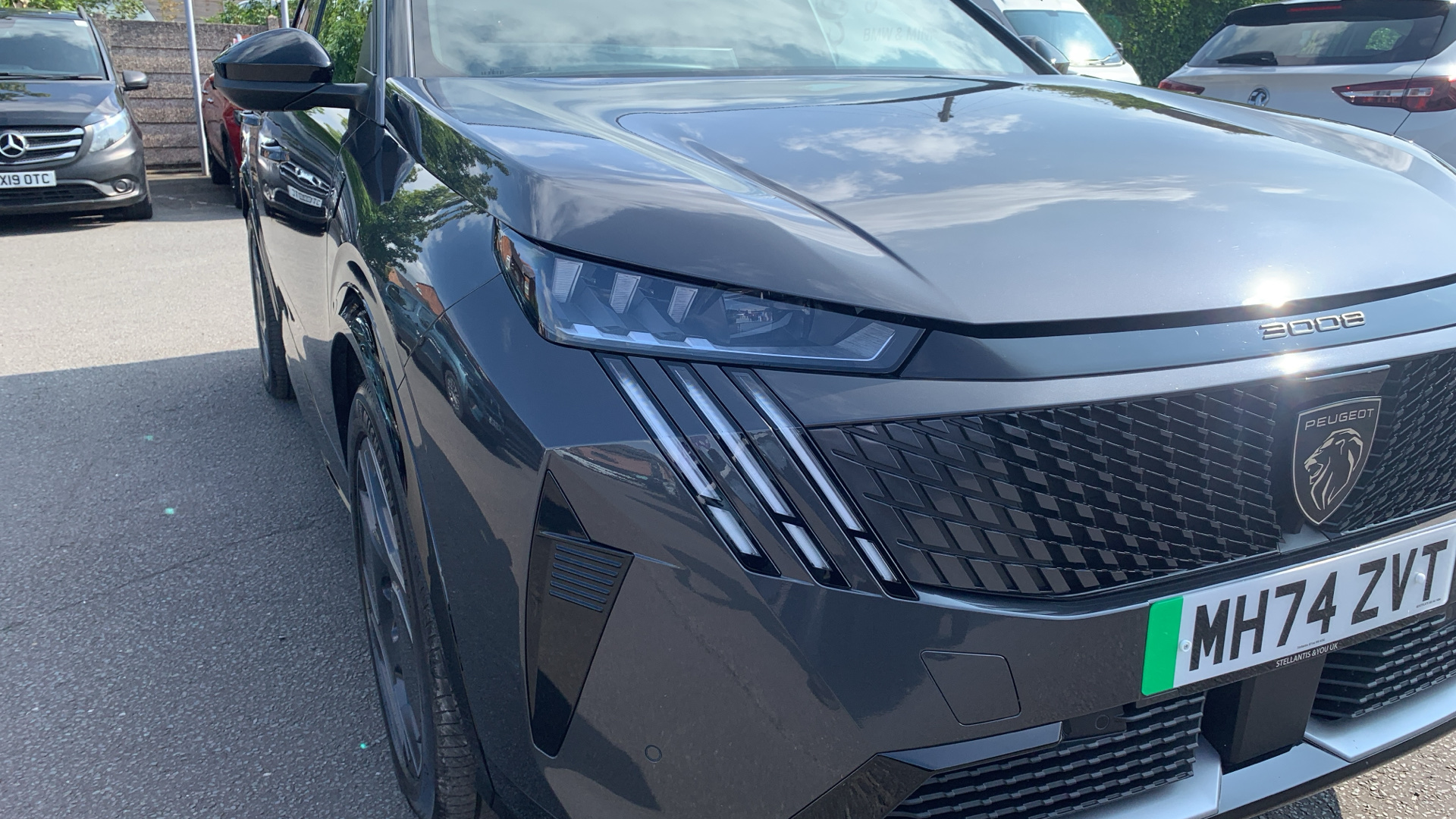 car image