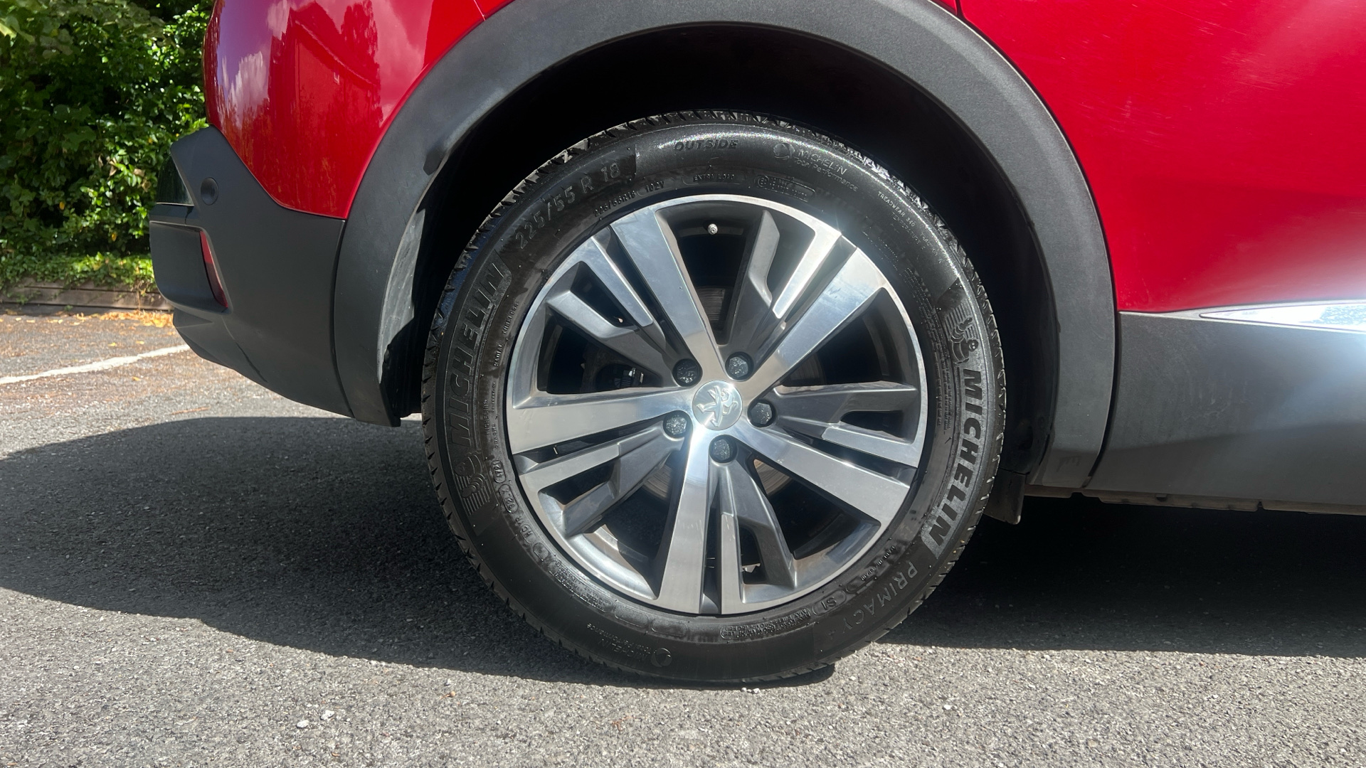 car image