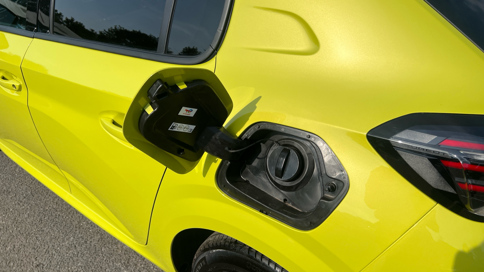 car image