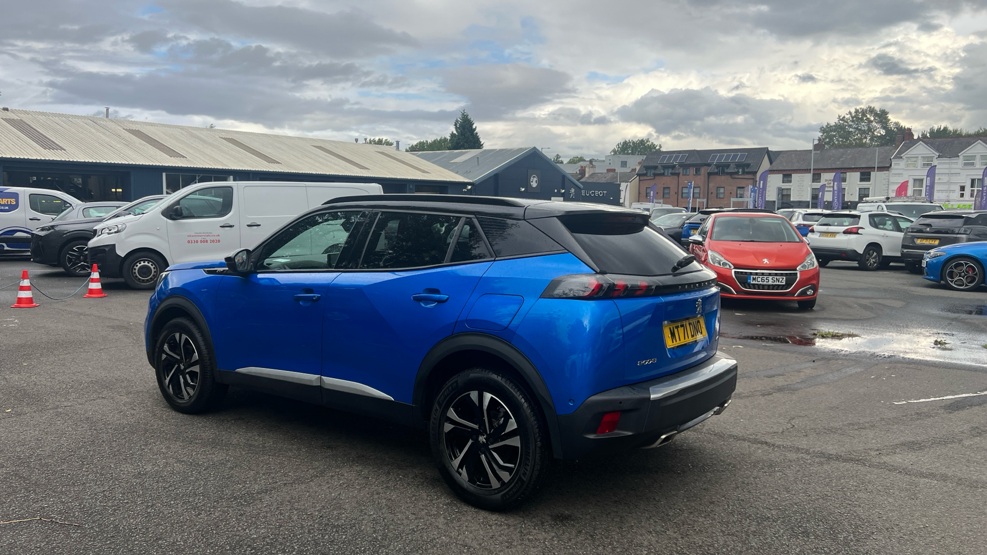 car image