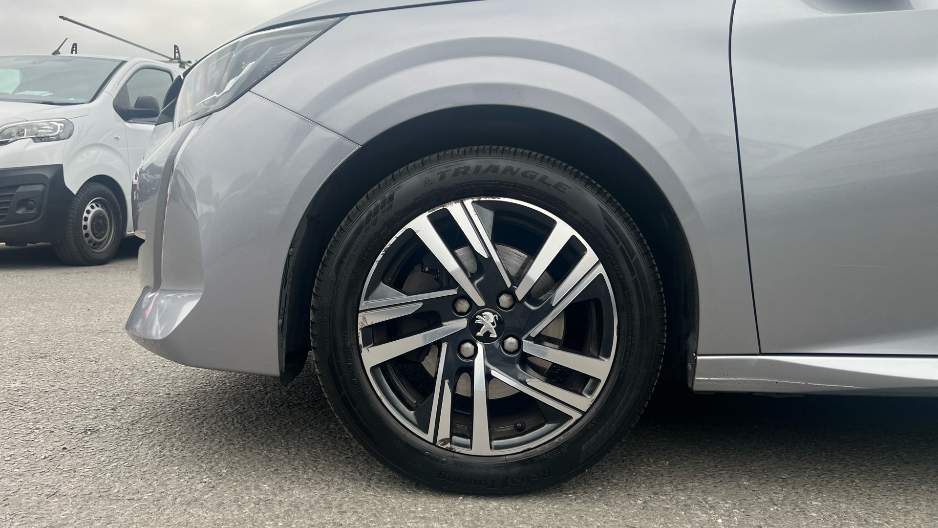 car image