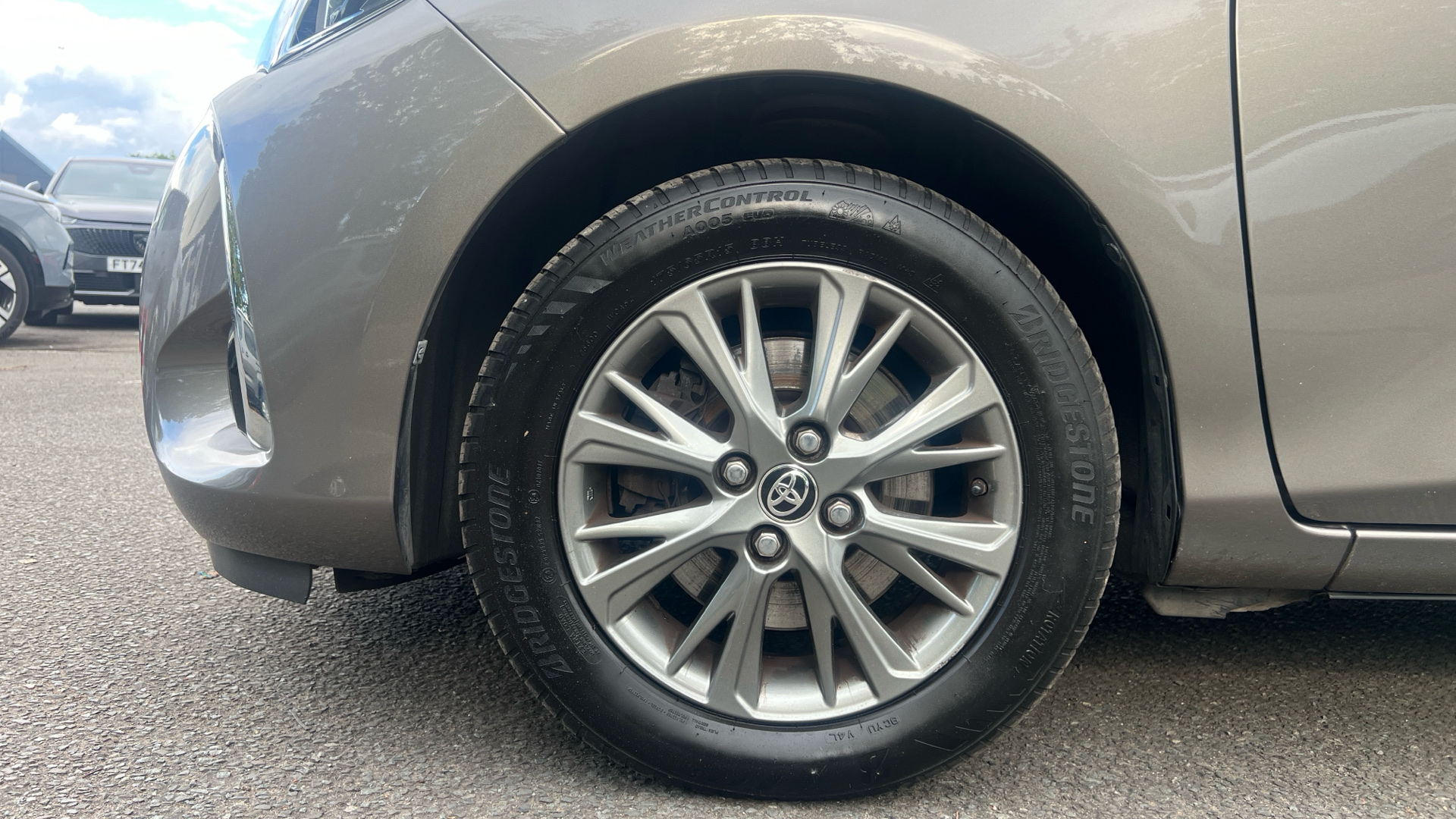 car image