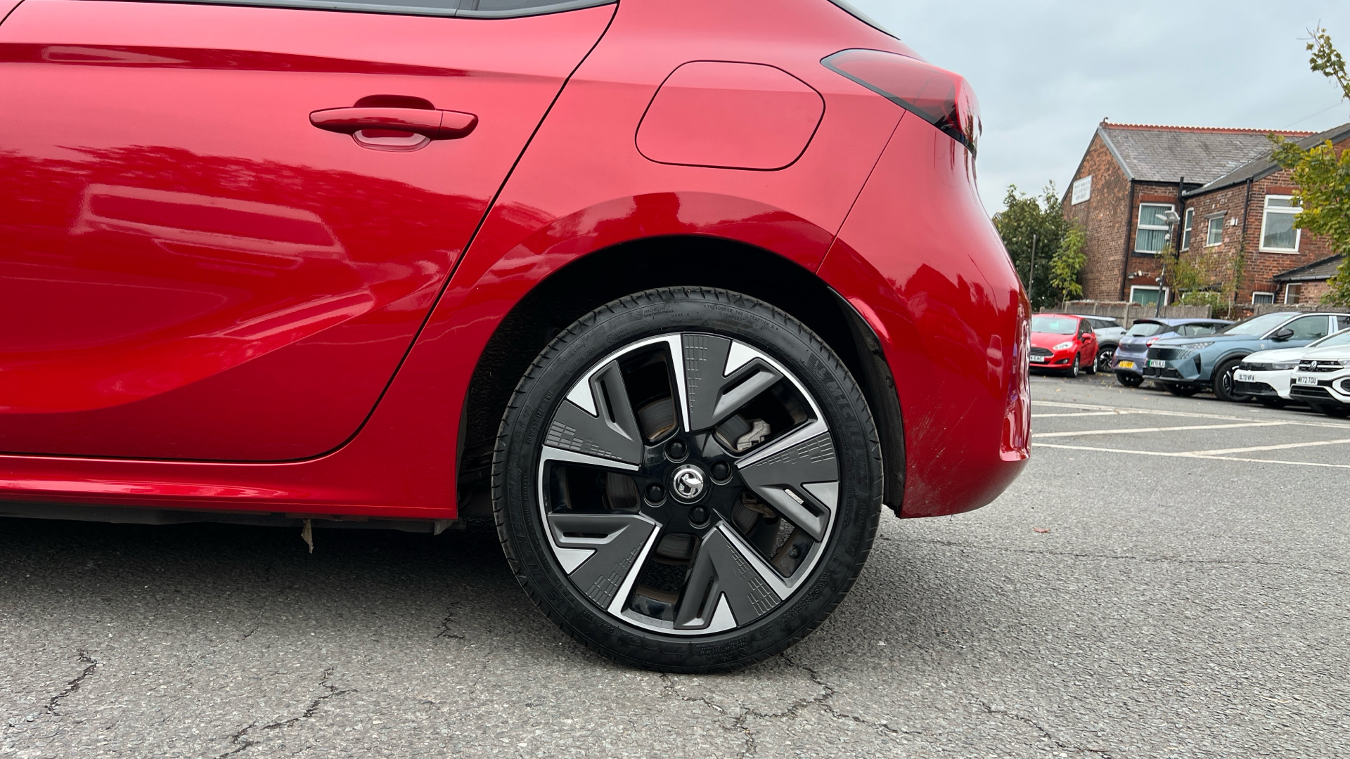 car image