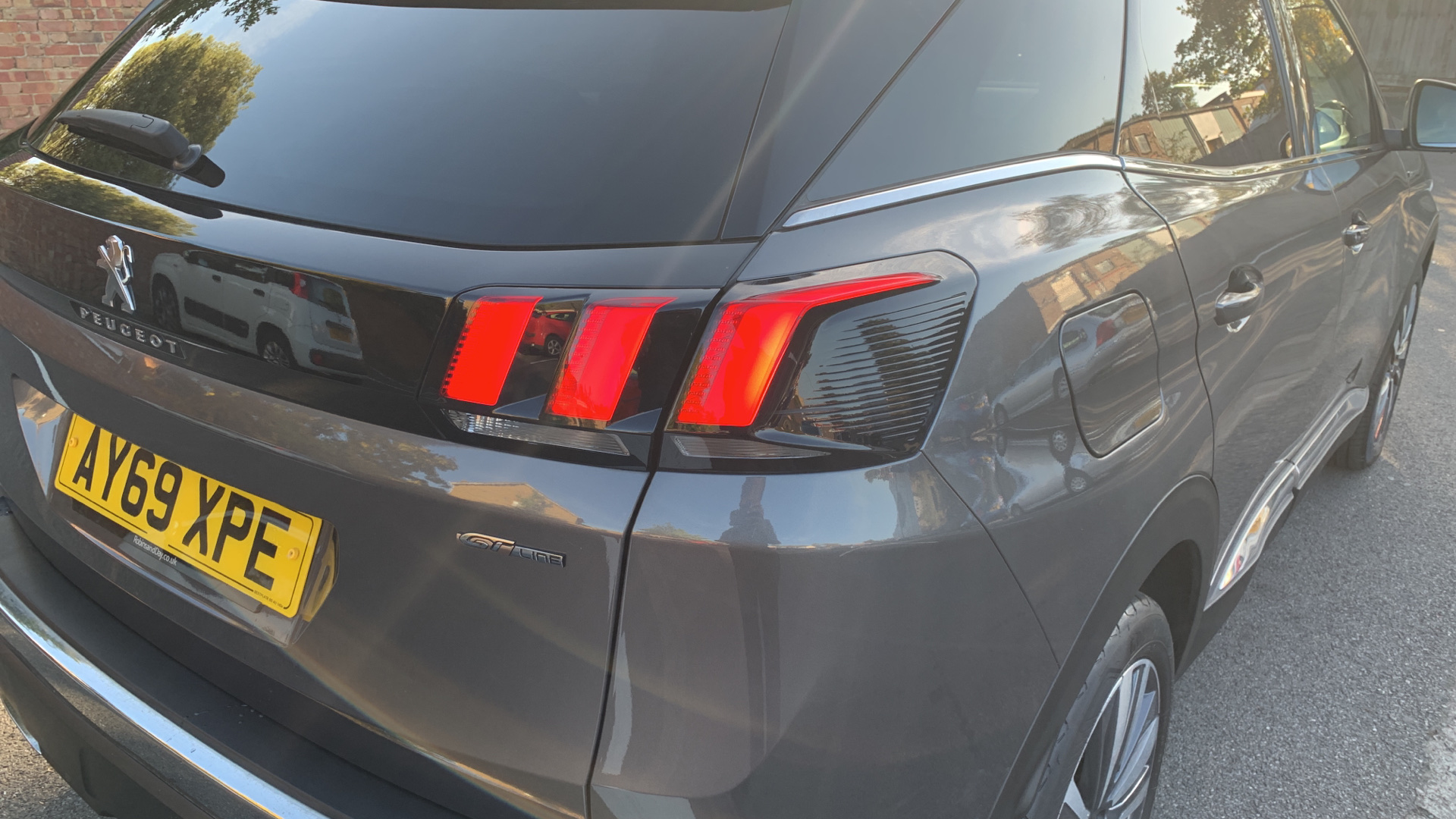 car image