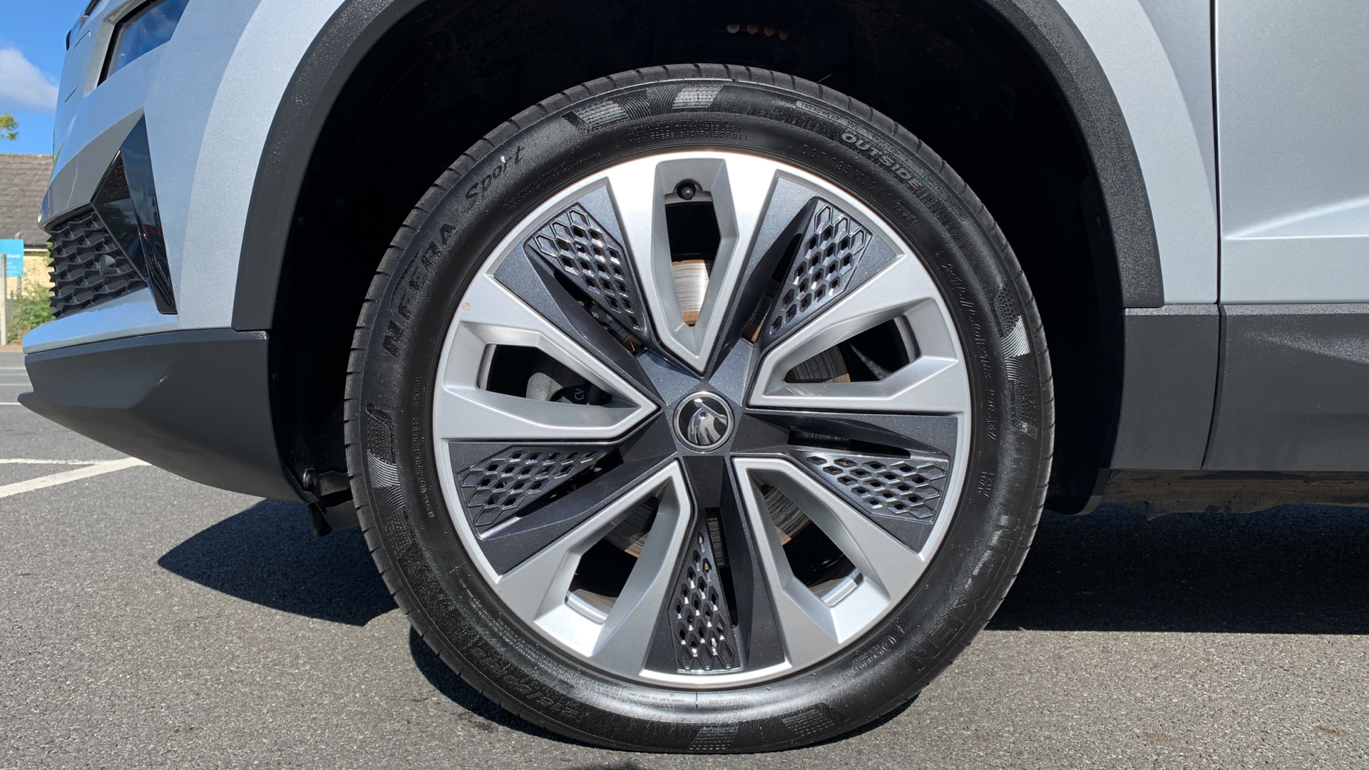 car image