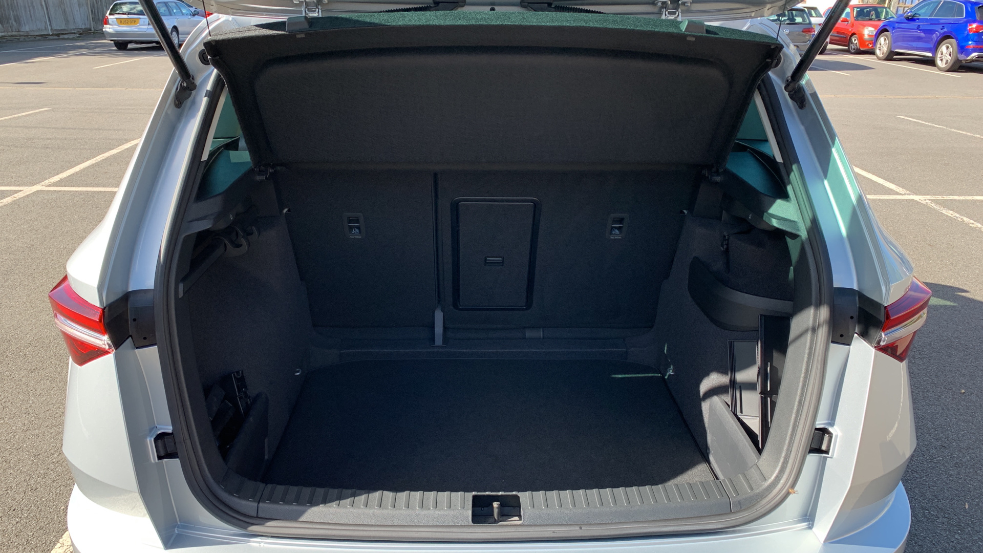 car image