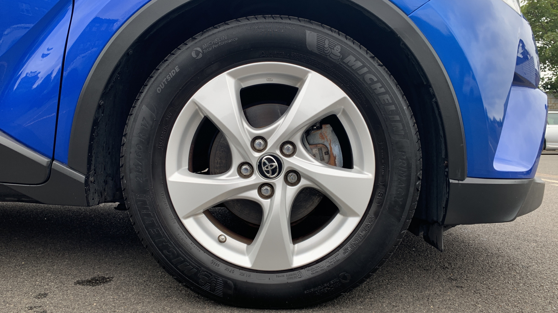 car image