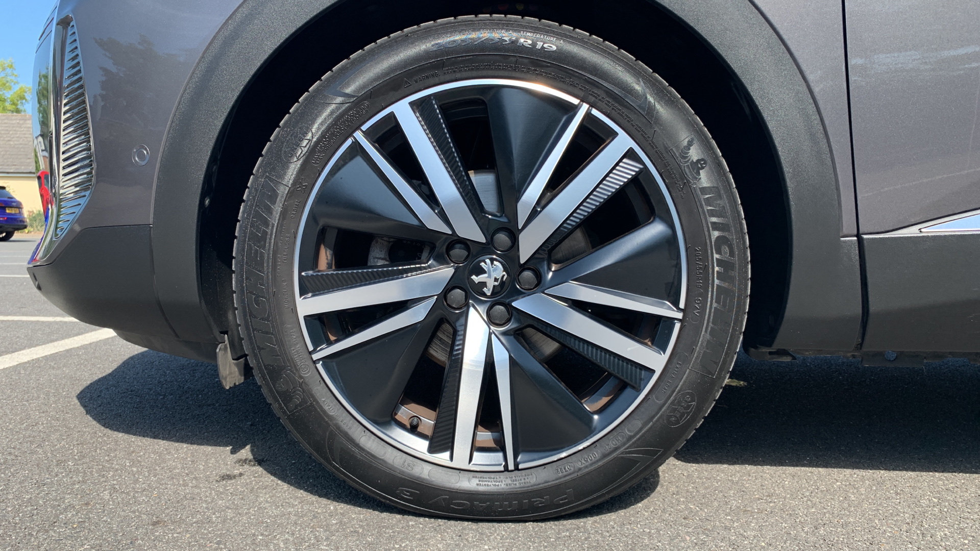 car image