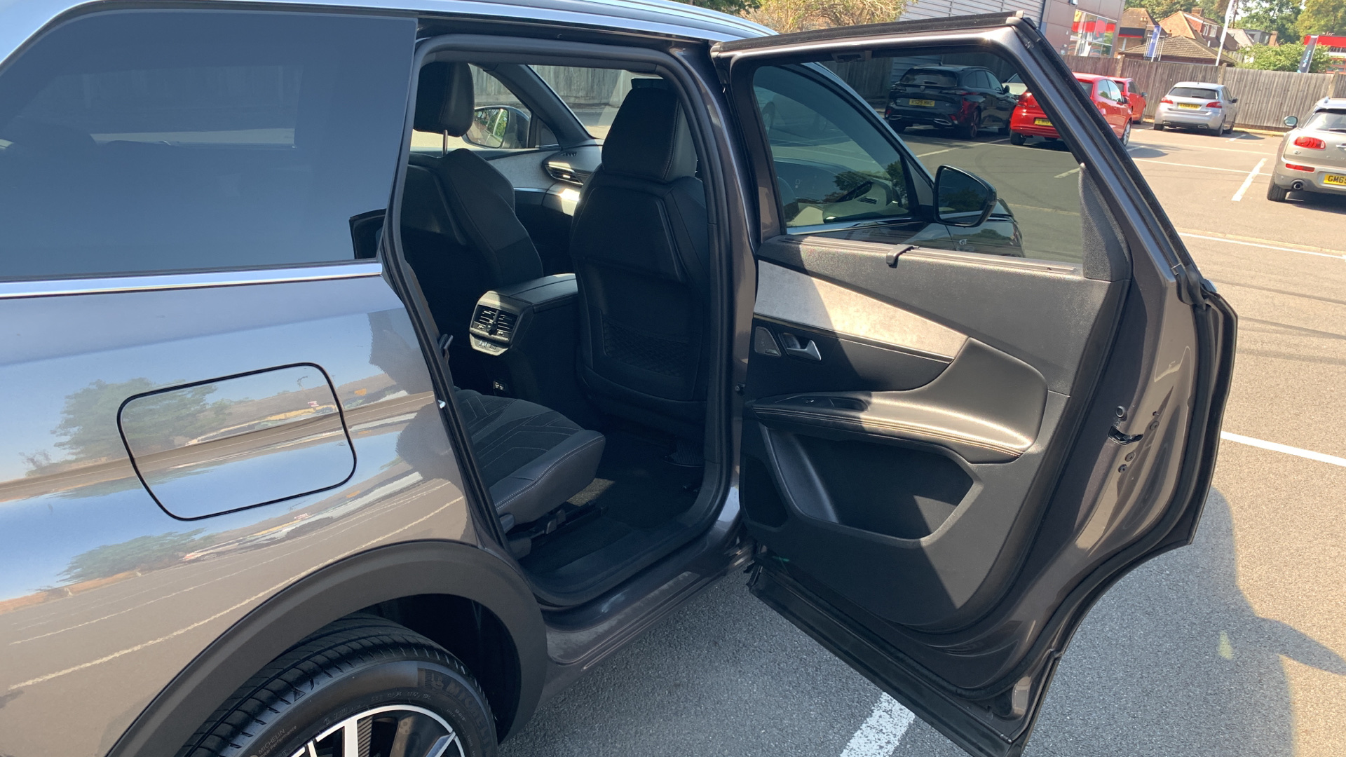 car image