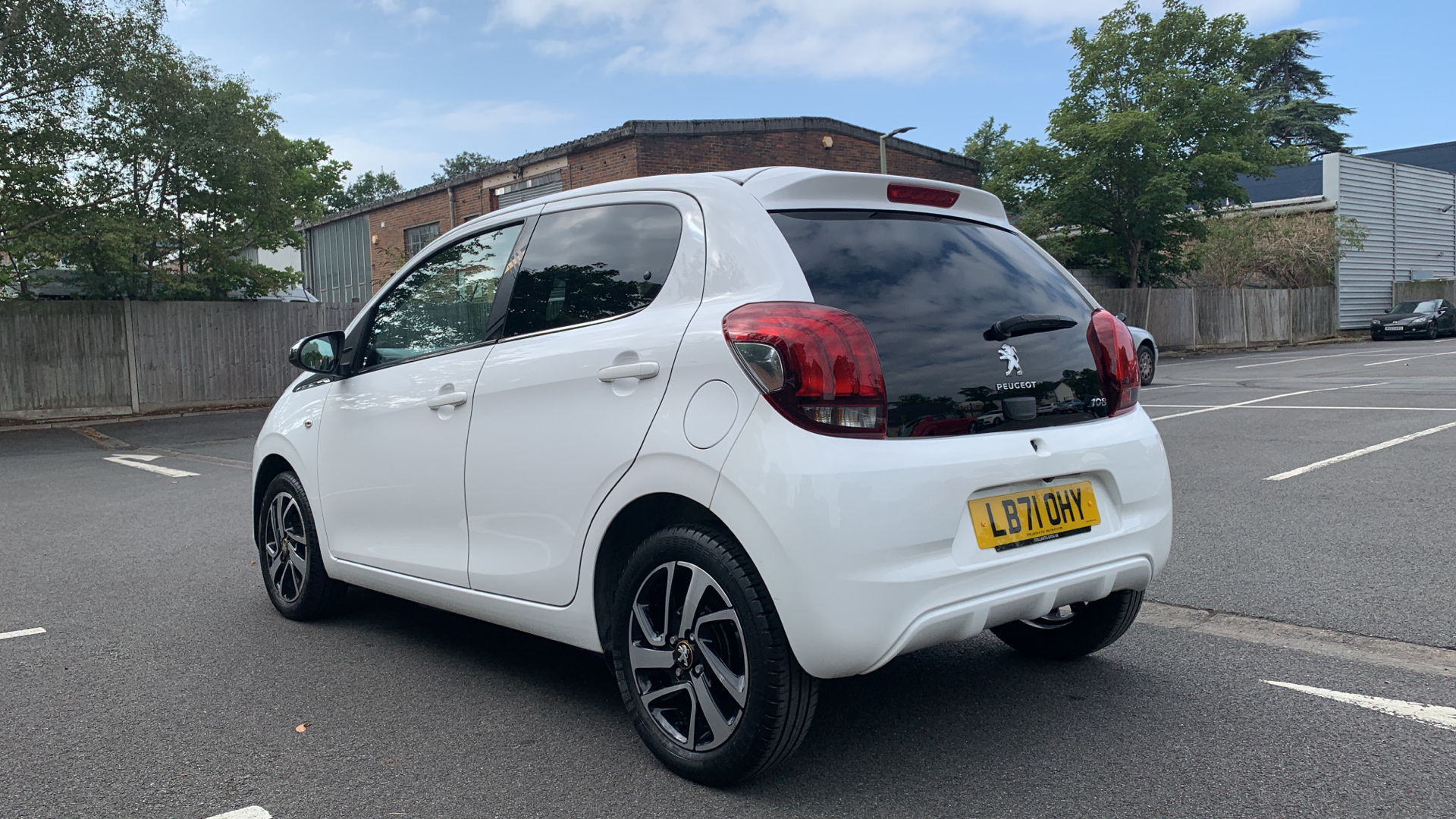 car image