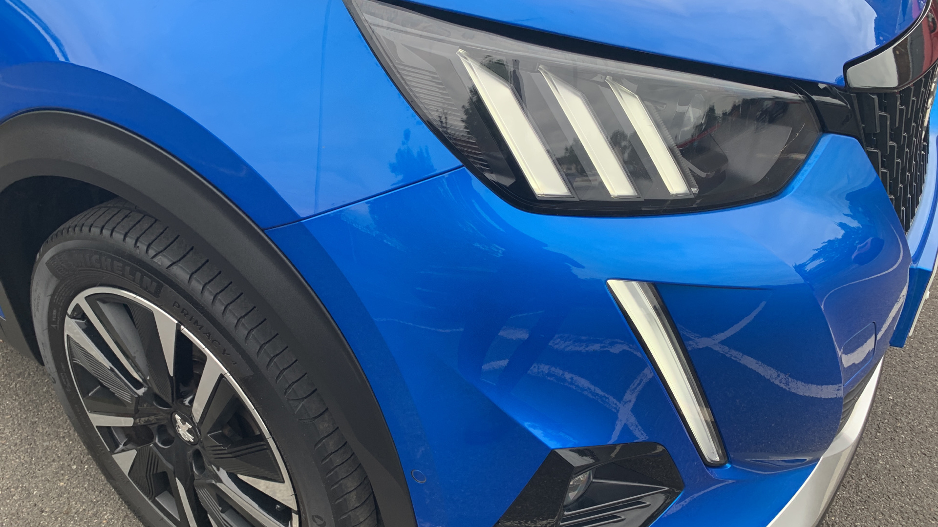 car image