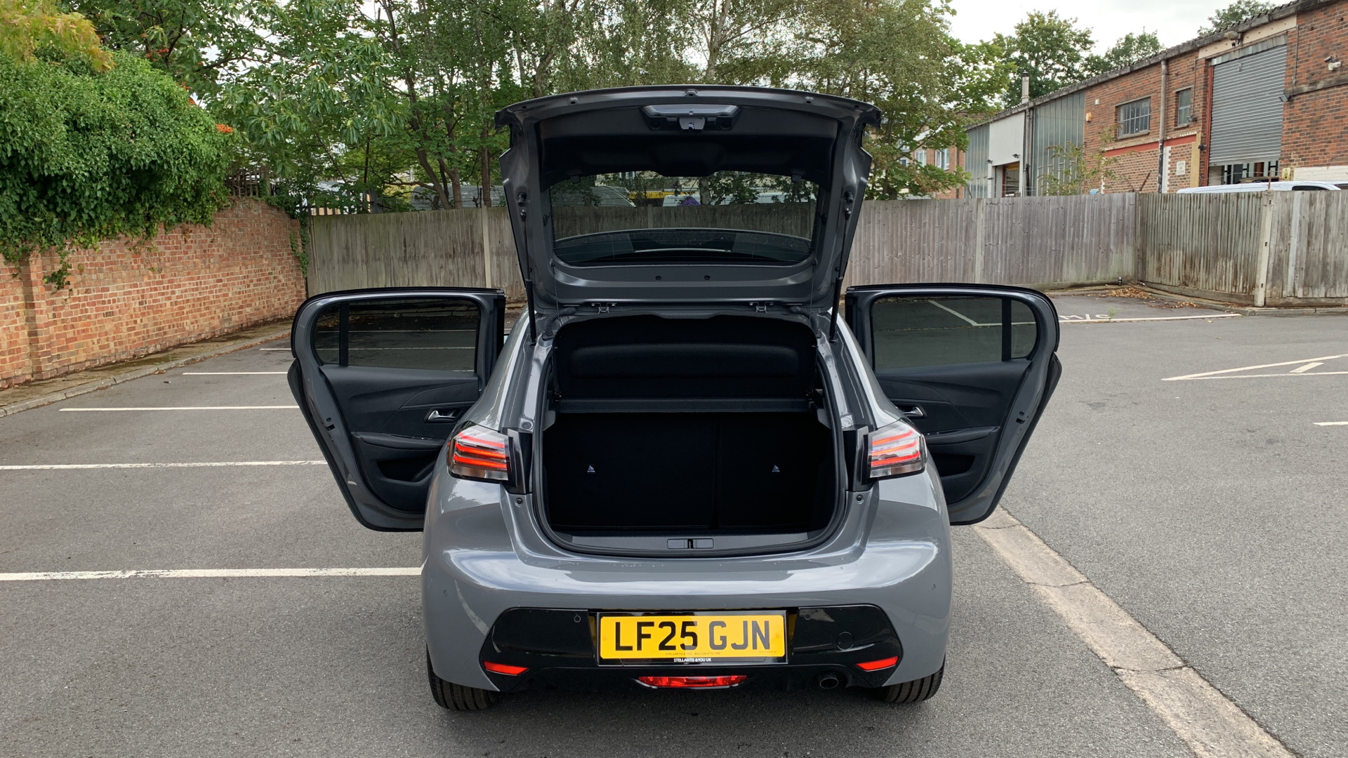 car image