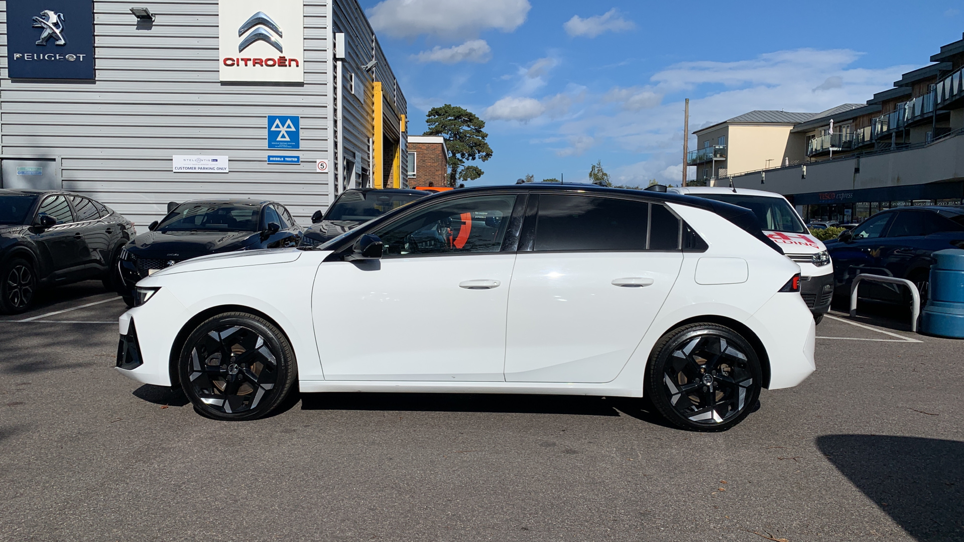 car image