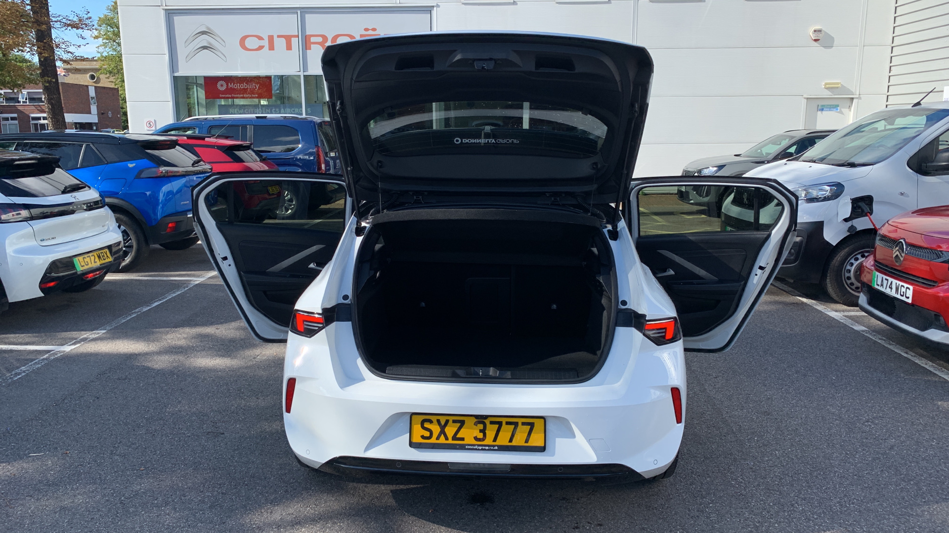 car image