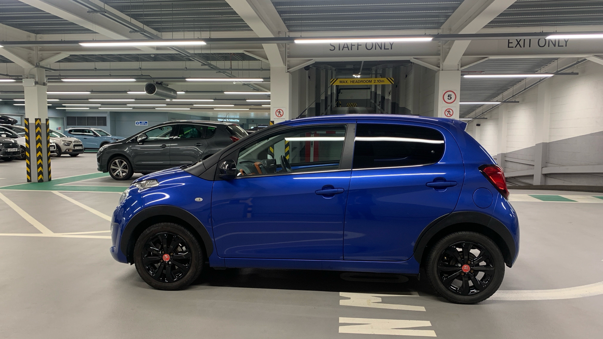 car image
