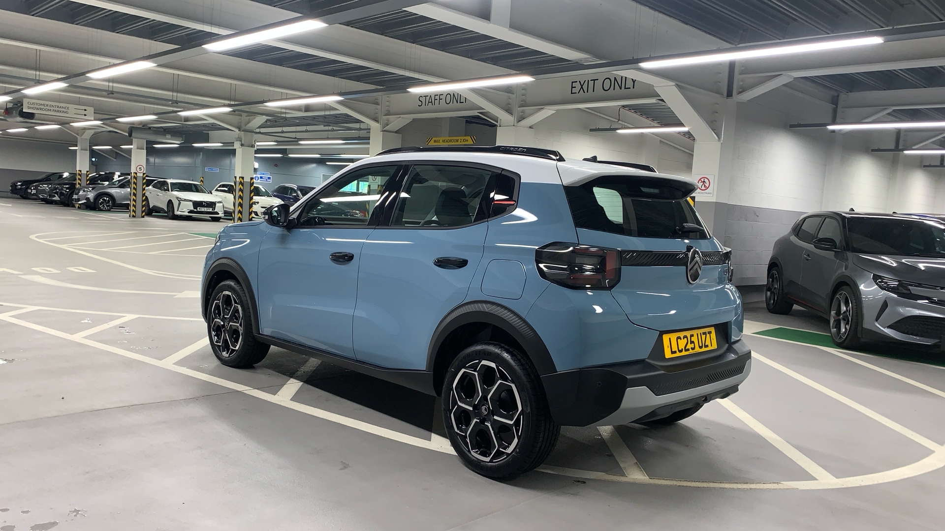 car image
