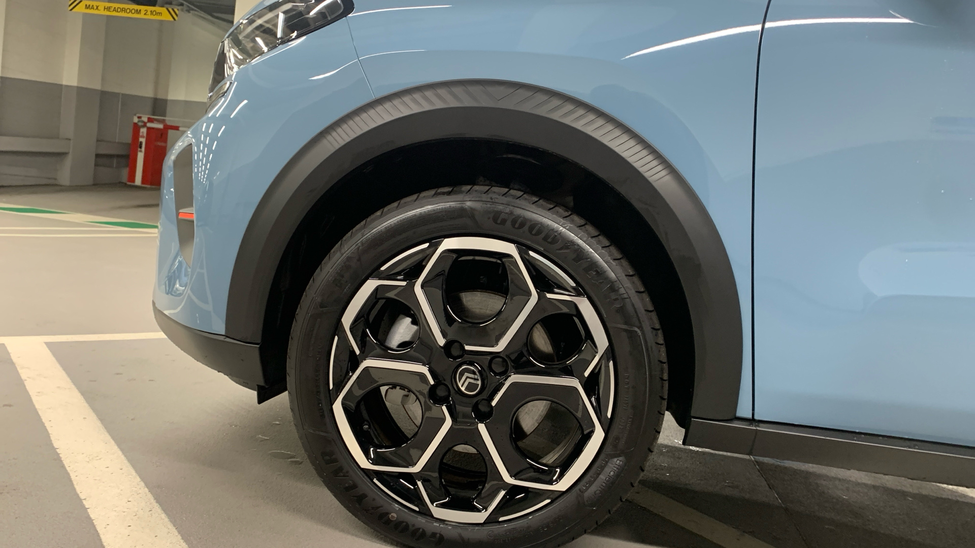 car image