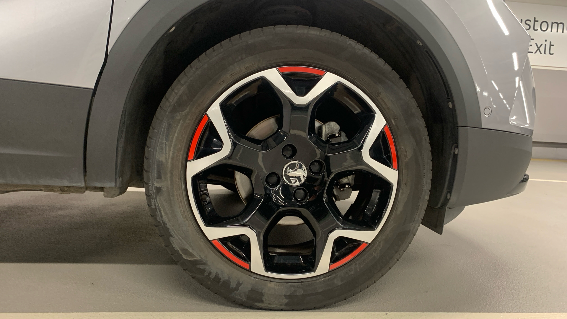 car image