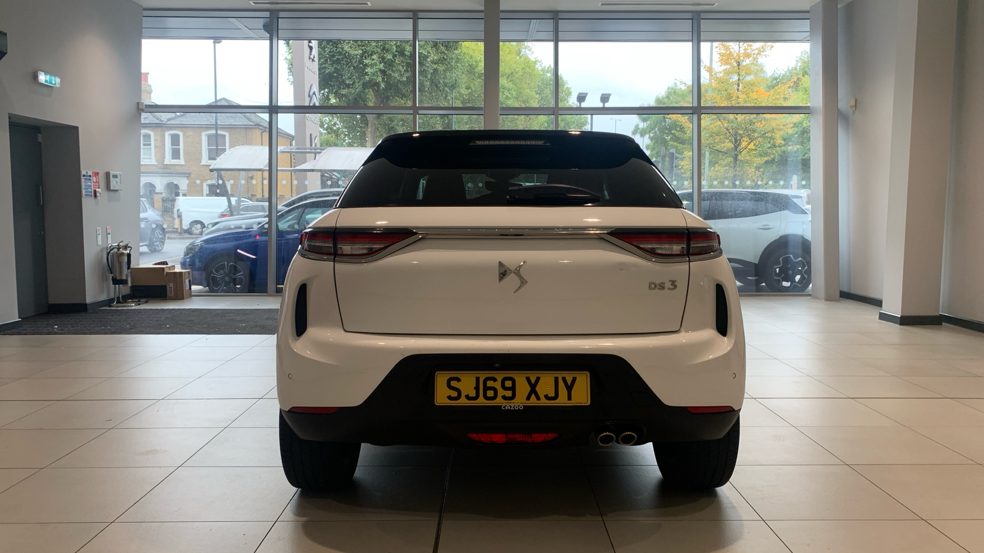 car image