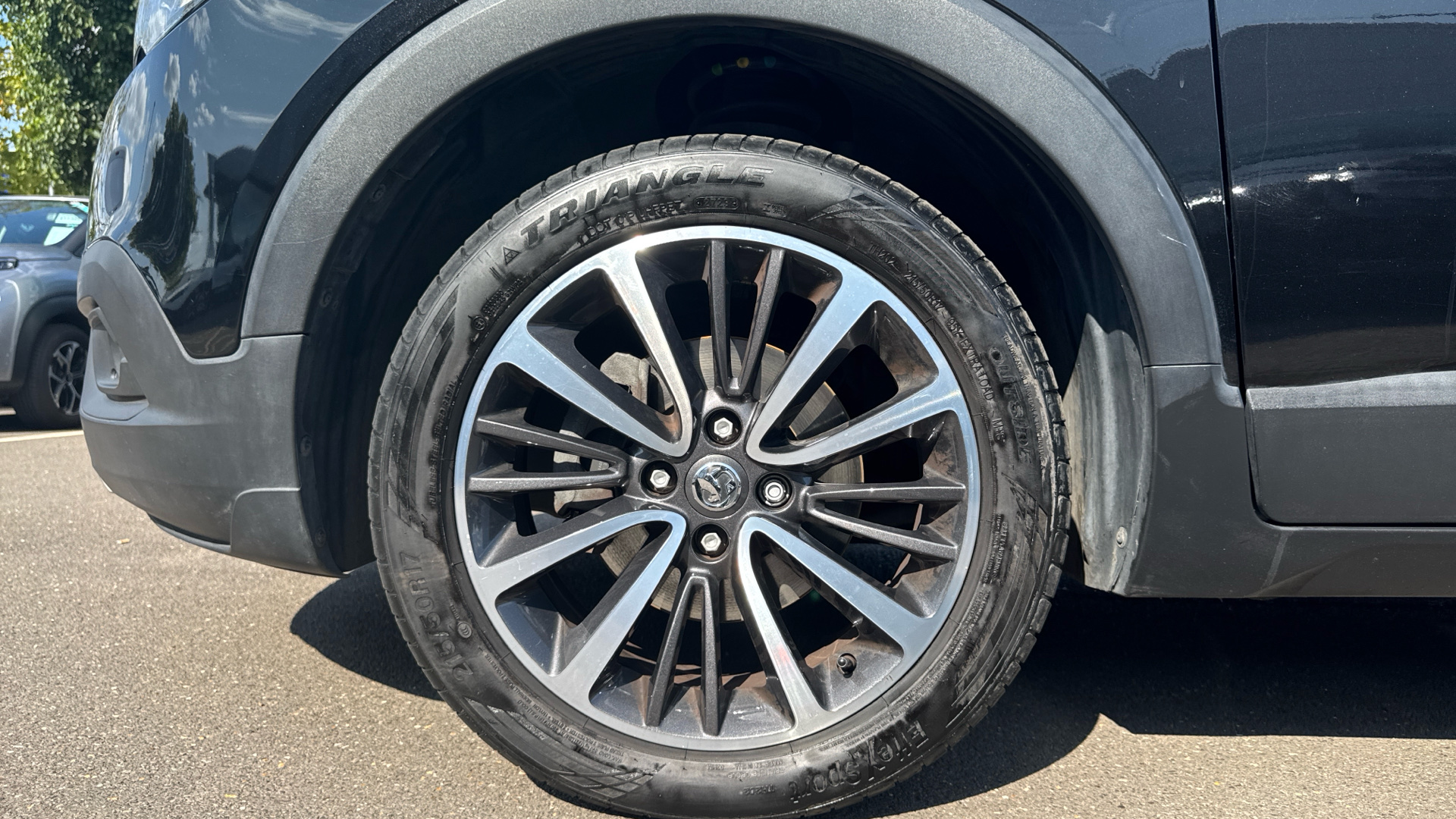car image