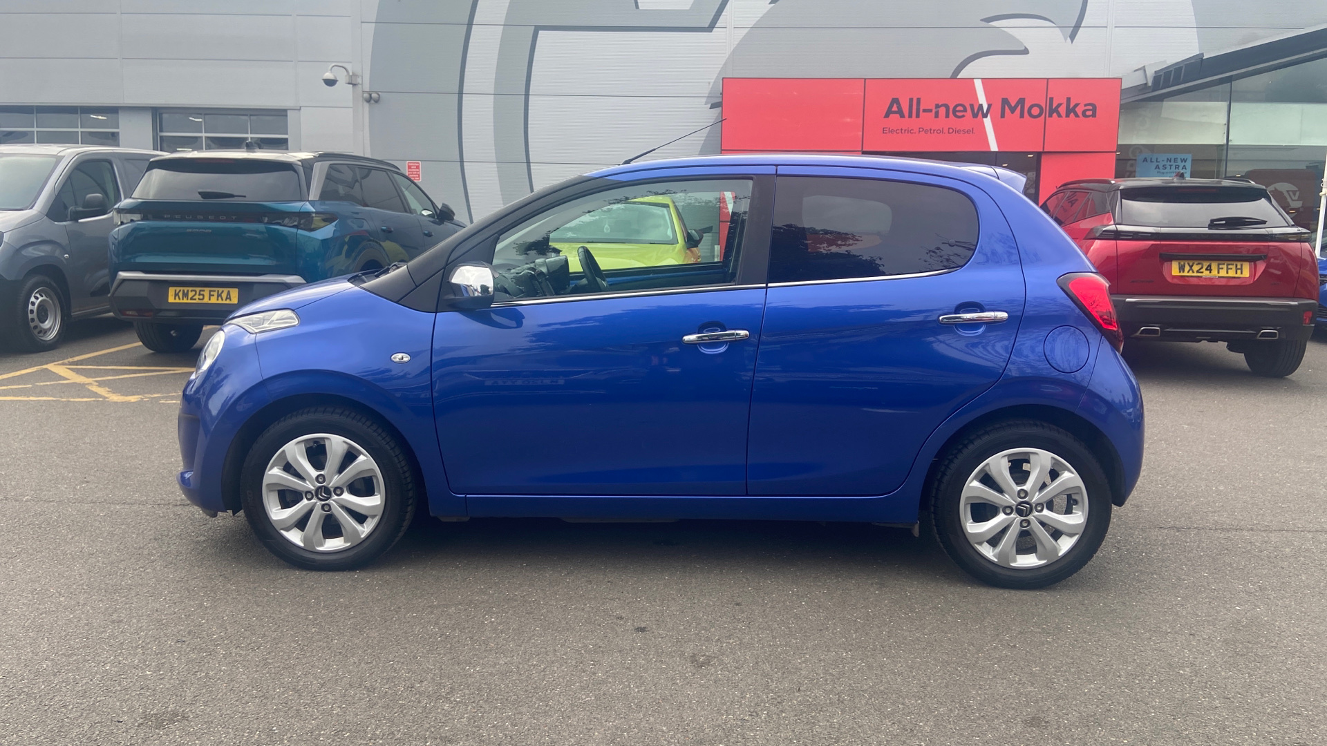 car image