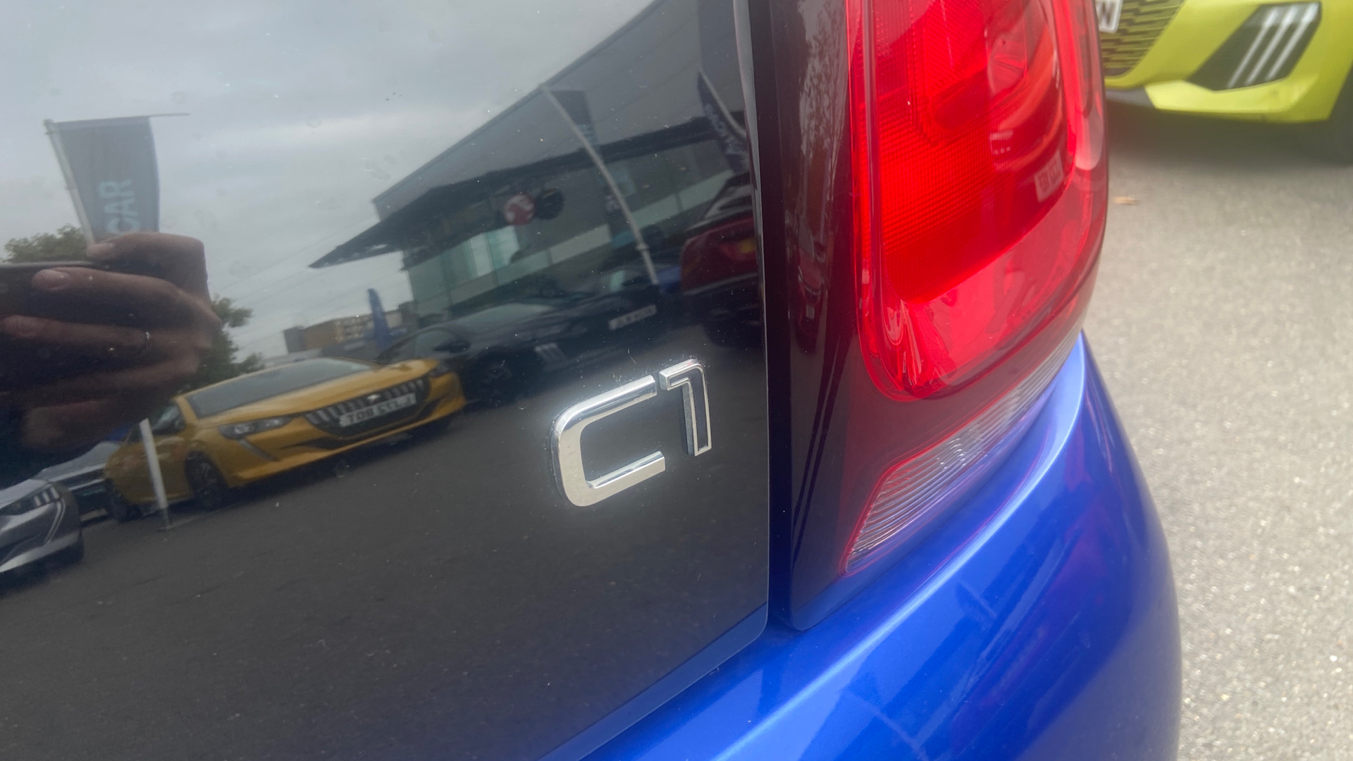 car image