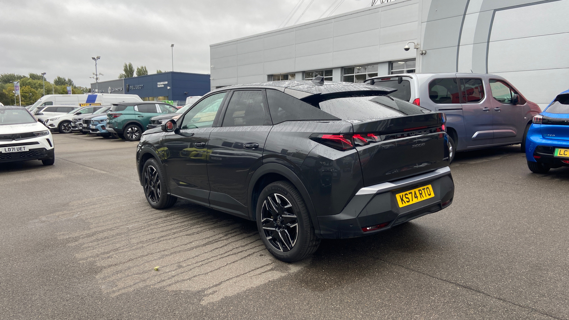 car image