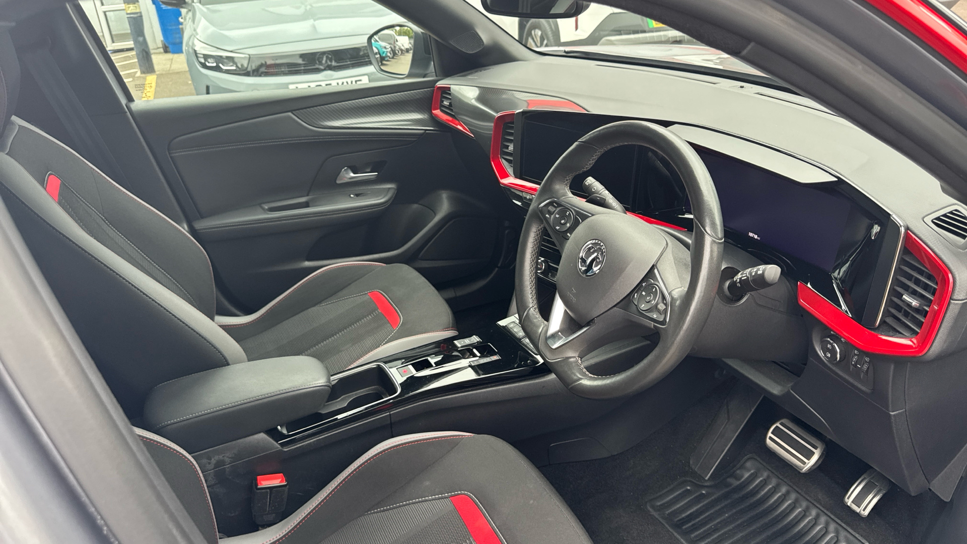car image