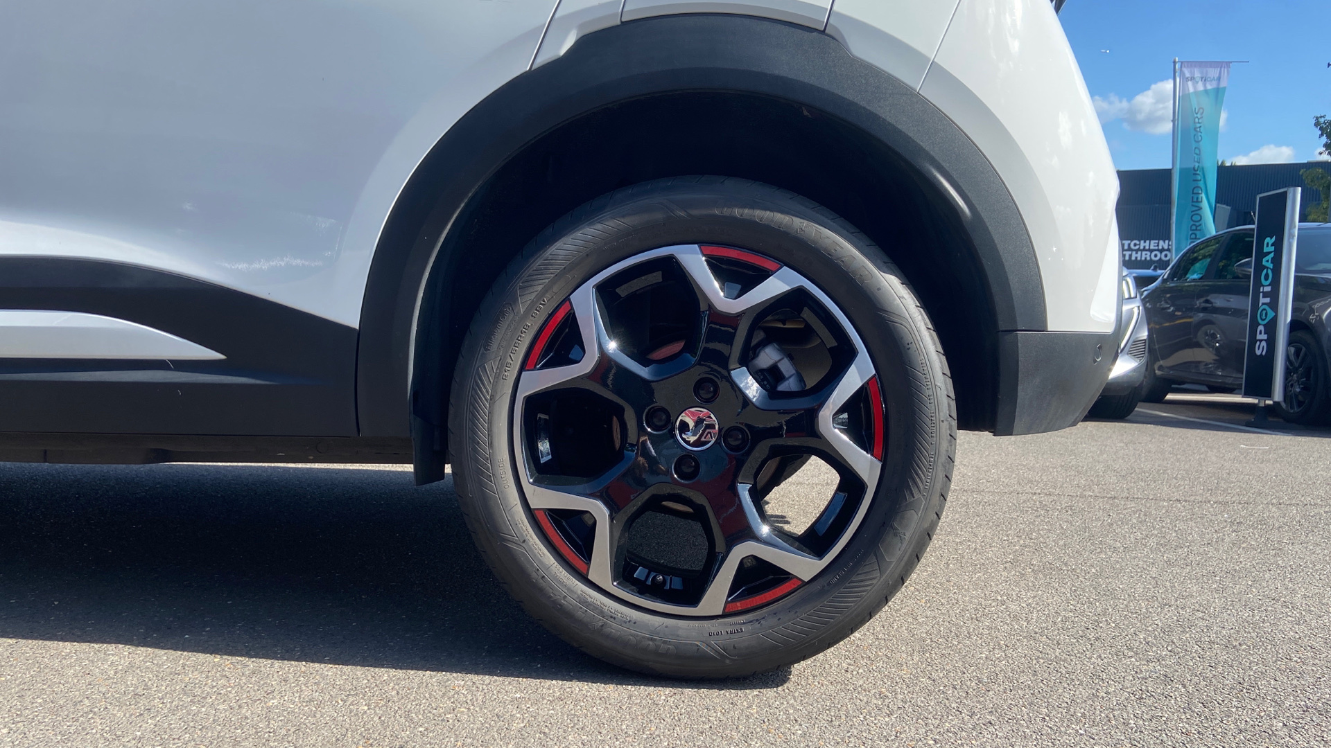 car image