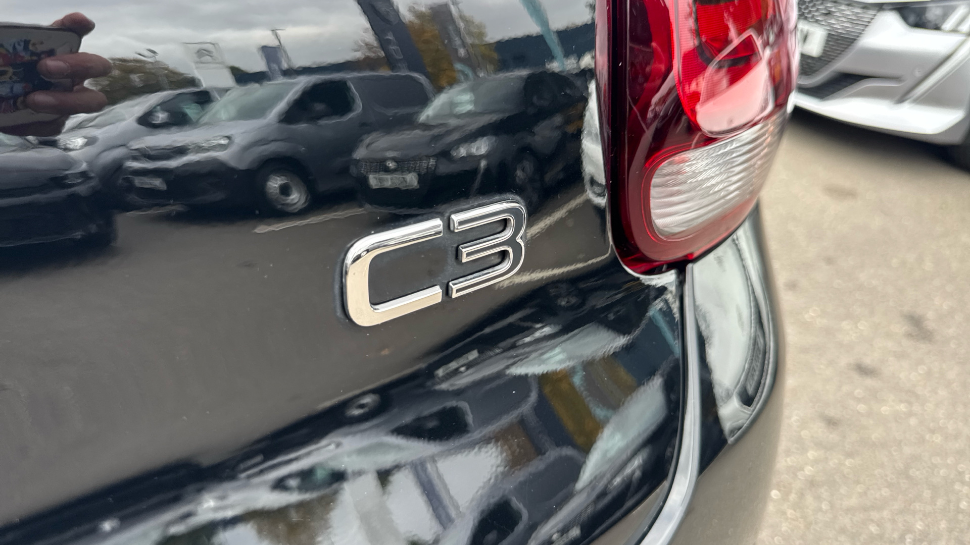 car image