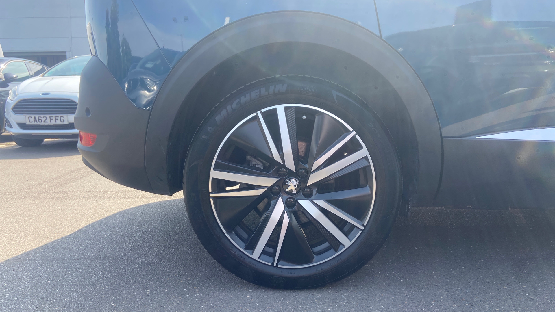 car image