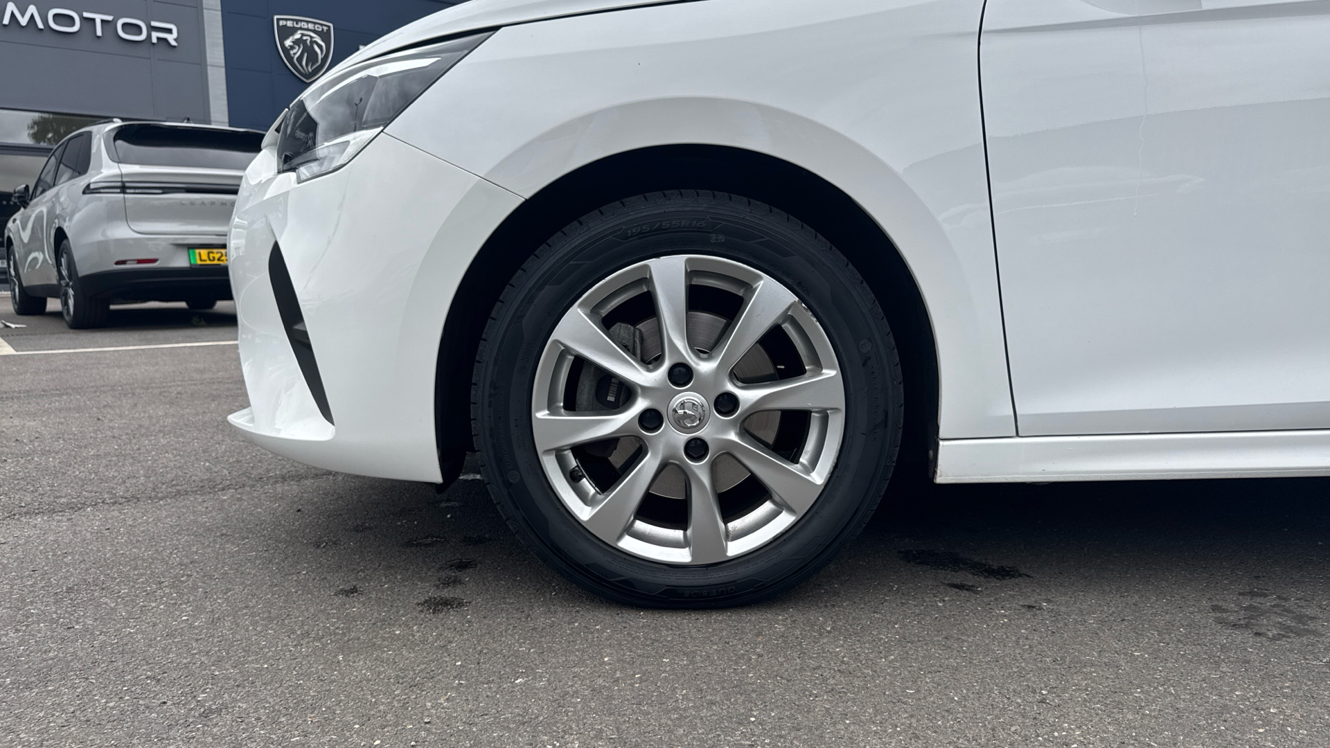 car image