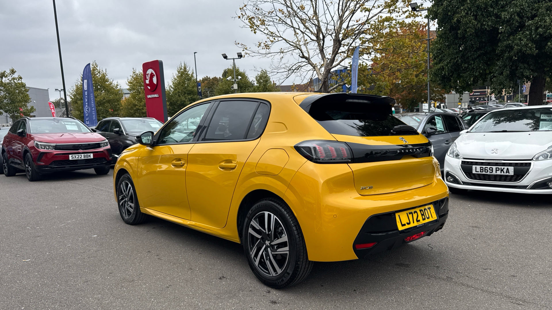 car image