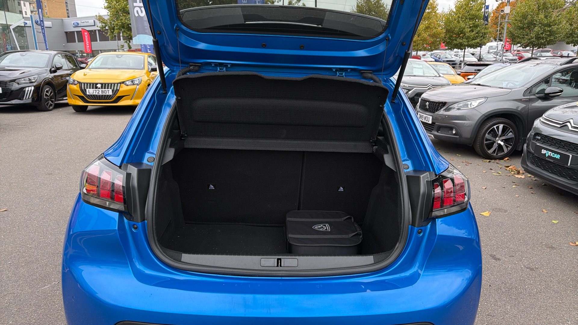 car image