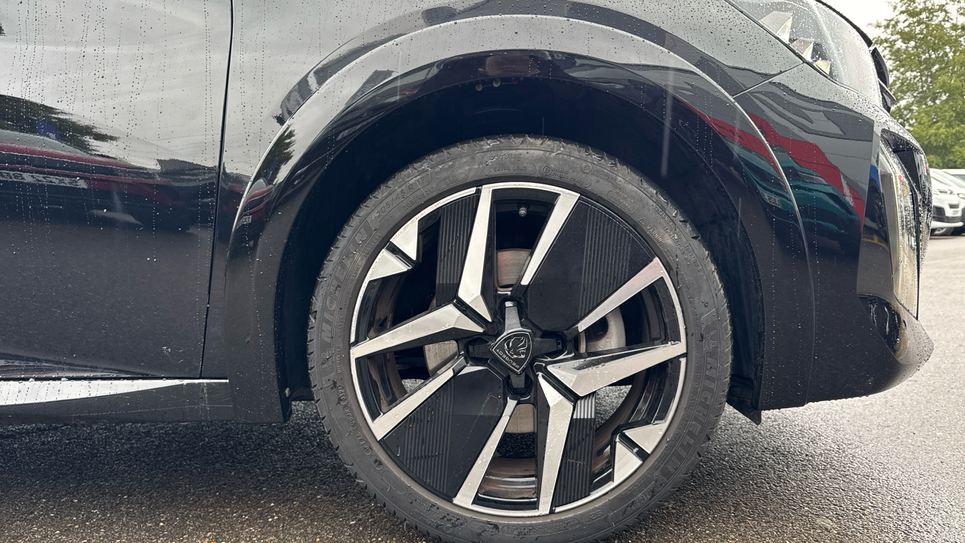 car image