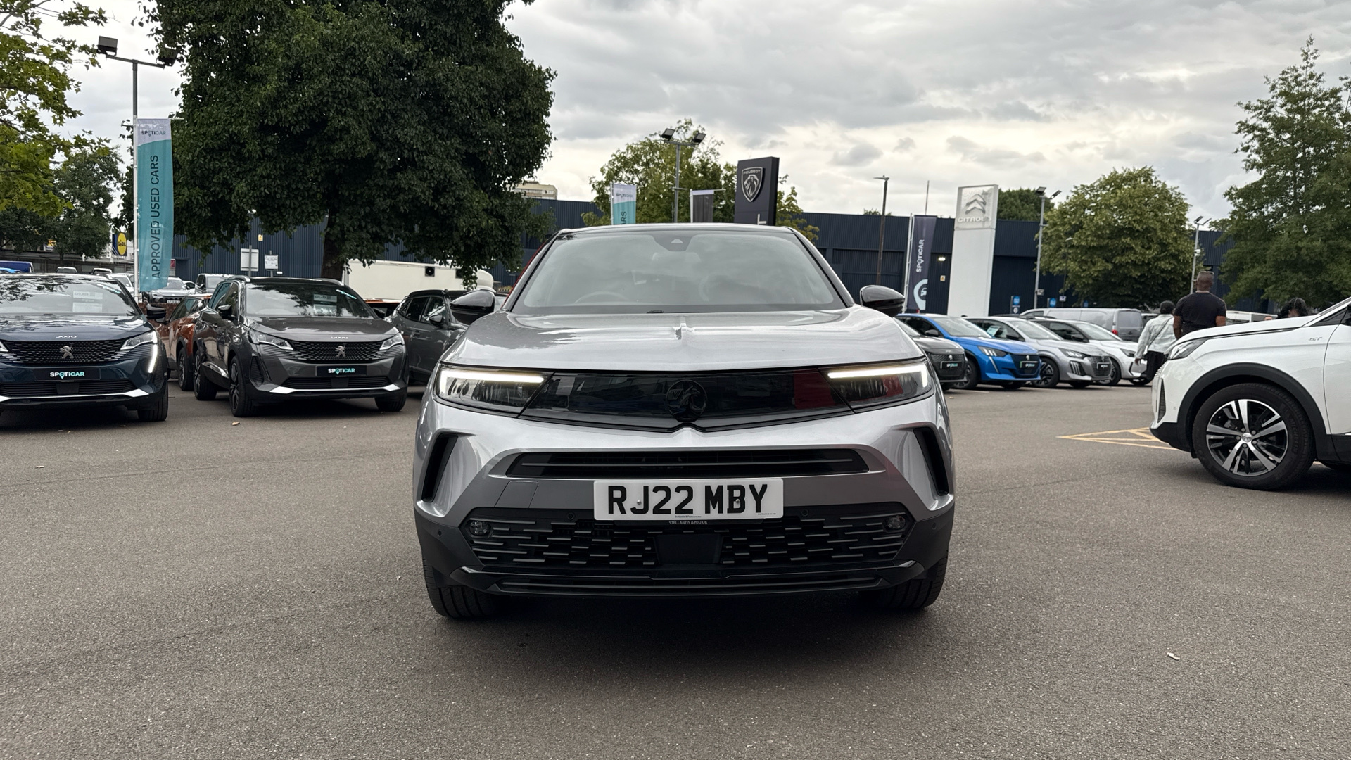car image